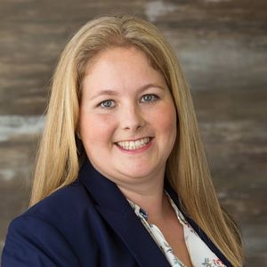 Meet your Posher, Desiree